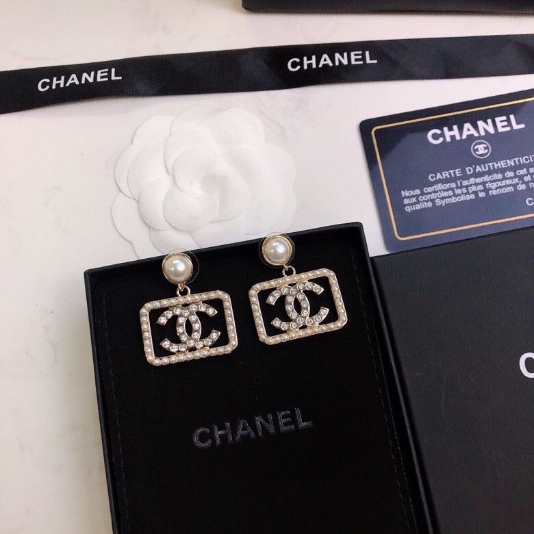 Ch**el earrings